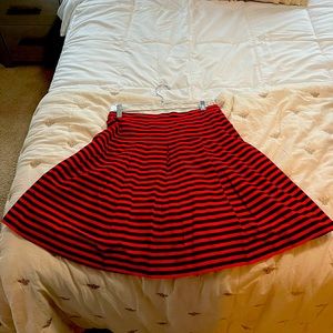 J.crew Size 4 Red and Blue Striped Skirt Like New